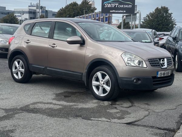 Nissan Qashqai Hatchback, Petrol, 2009, Brown