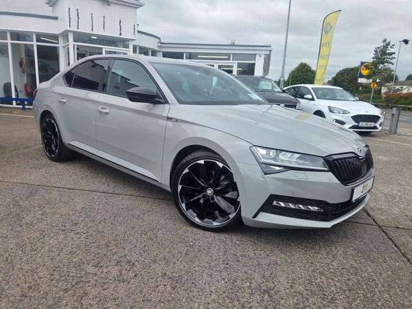 Skoda Superb Hatchback, Diesel, 2021, Grey