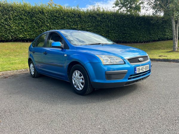 Ford Focus Hatchback, Petrol, 2006, Blue