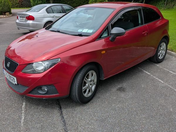 SEAT Ibiza MPV, Petrol, 2012, Red