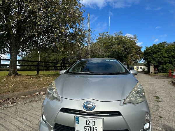 Toyota Aqua Hatchback, Petrol Hybrid, 2012, Silver