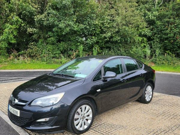 Opel Astra Saloon, Diesel, 2014, Black