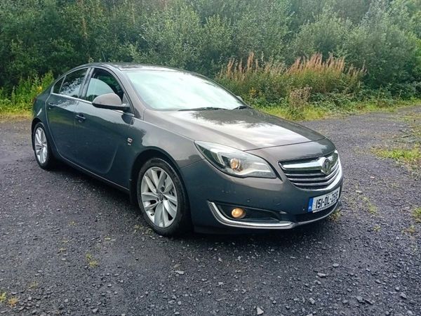 Vauxhall Insignia Hatchback, Diesel, 2015, Grey