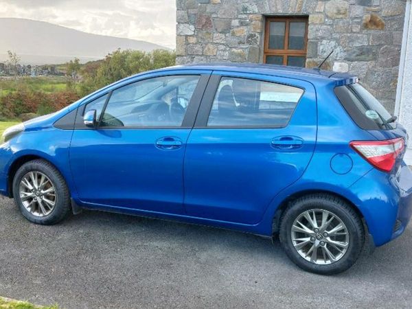 Toyota Yaris MPV, Petrol, 2019, Blue