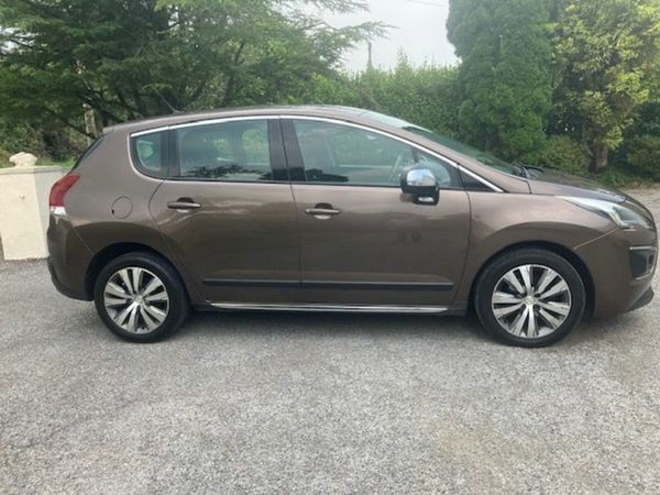 Peugeot 3008 SUV, Diesel, 2014, Brown