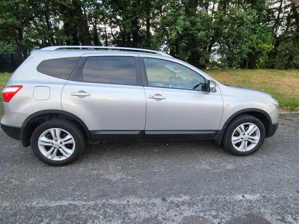 Nissan Qashqai+2 MPV, Diesel, 2013, Silver