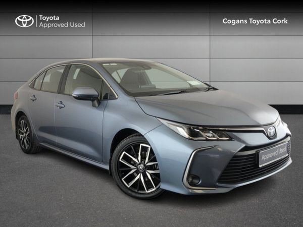 Toyota Corolla Saloon, Petrol Hybrid, 2022, Grey