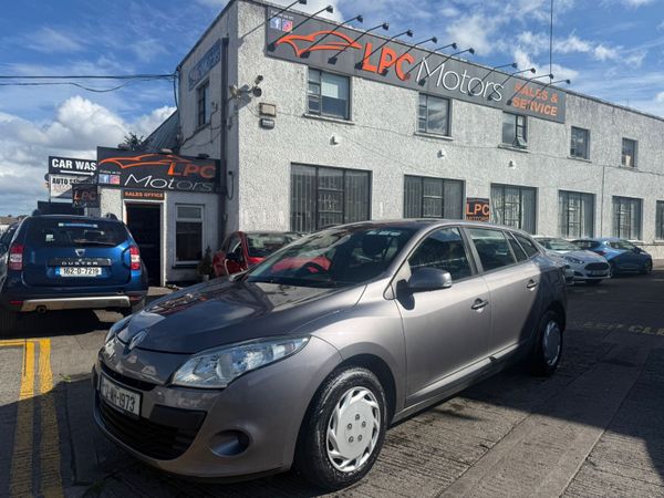 Renault Megane Estate, Diesel, 2012, Grey