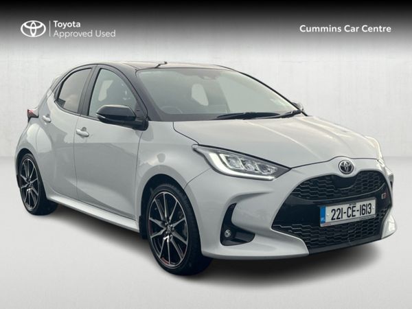 Toyota Yaris Hatchback, Petrol Hybrid, 2022, Grey