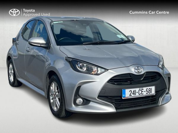 Toyota Yaris Hatchback, Petrol, 2024, Silver