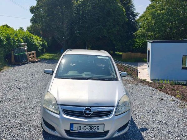 Opel Zafira MPV, Diesel, 2010, Silver