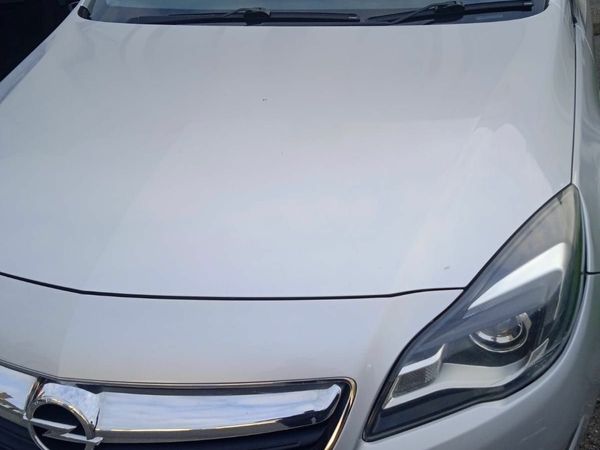 Opel Insignia MPV, Diesel, 2015, Silver
