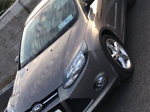 Ford Focus Hatchback, Diesel, 2013, Brown