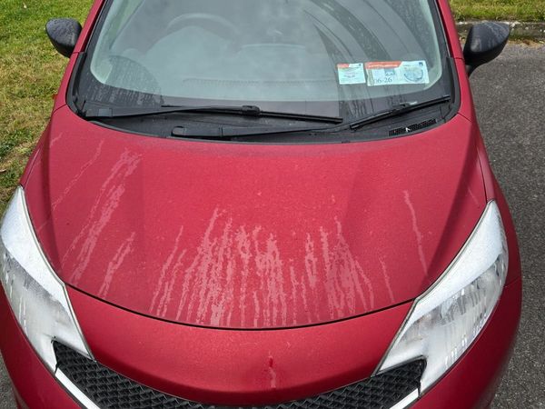 Nissan Note MPV, Petrol, 2015, Red