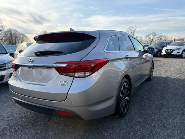 Hyundai i40 Estate/Jeep, Diesel, 2016, Beige