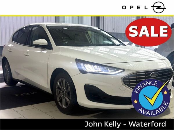Ford Focus Hatchback, Petrol, 2023, White