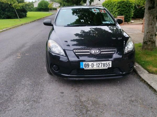 Kia Ceed Hatchback, Petrol, 2009, Black