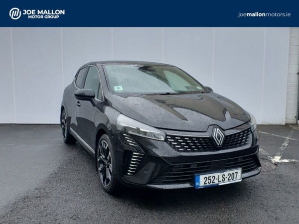 Renault Clio Hatchback, Petrol, 2025, Black