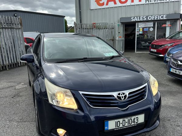 Toyota Avensis Saloon, Petrol, 2010, Blue