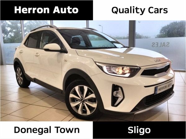Kia Stonic Estate, Petrol, 2023, White
