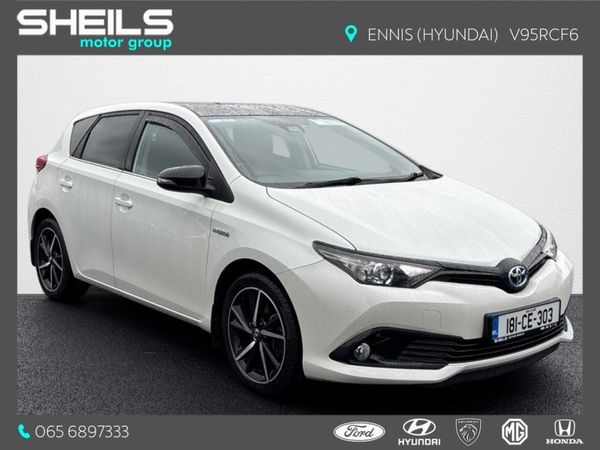 Toyota Auris MPV, Petrol Hybrid, 2018, White