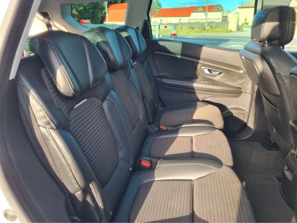 Renault Grand Scenic Hatchback, Diesel, 2017, White