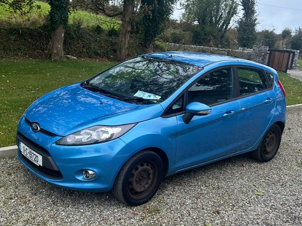 Ford Fiesta Hatchback, Diesel, 2011, Blue