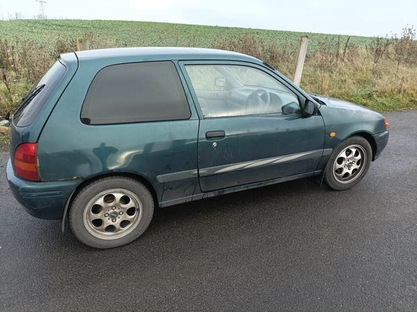 Toyota Starlet Hatchback, Petrol, 1997, Green