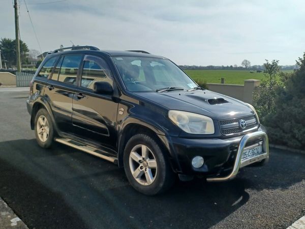 Toyota RAV4 SUV, Diesel, 2005, Black