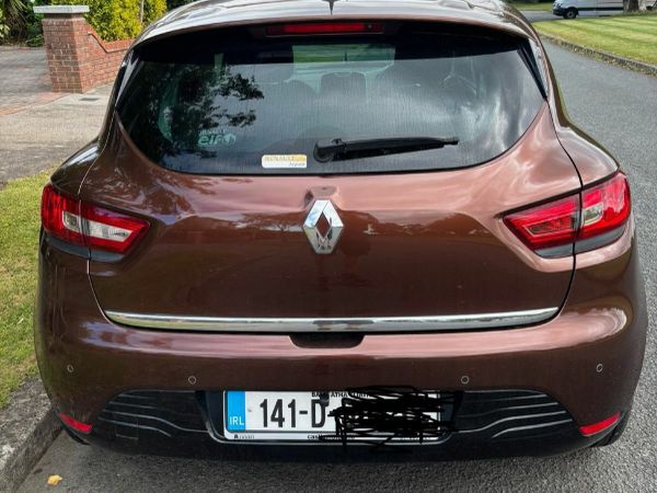 Renault Clio Hatchback, Petrol, 2014, Brown