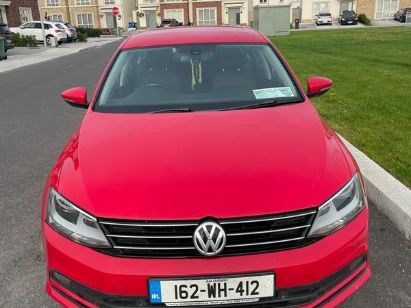 Volkswagen Jetta Saloon, Diesel, 2016, Red