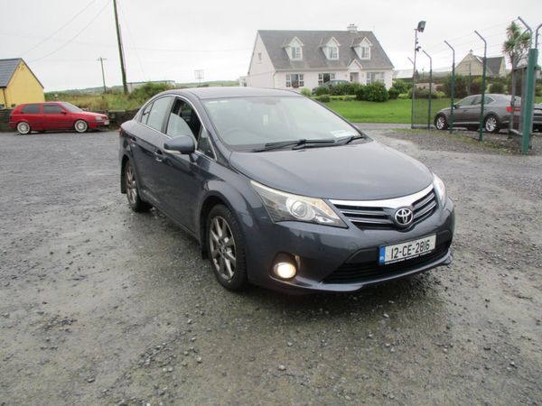 Toyota Avensis Saloon, Diesel, 2012, Blue