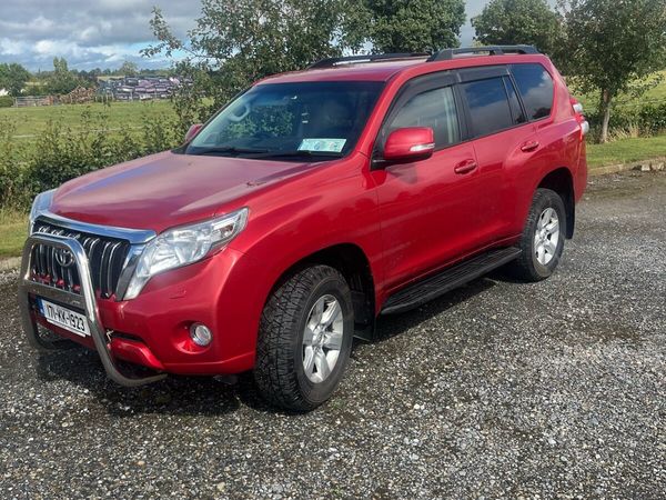 Toyota Land Cruiser SUV, Diesel, 2017, Red