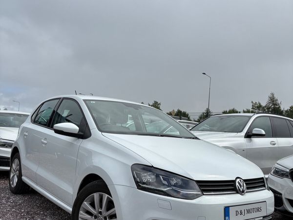 Volkswagen Polo Hatchback, Petrol, 2017, White