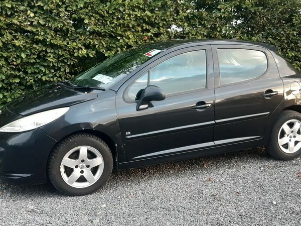 Peugeot 207 Hatchback, Diesel, 2009, Black