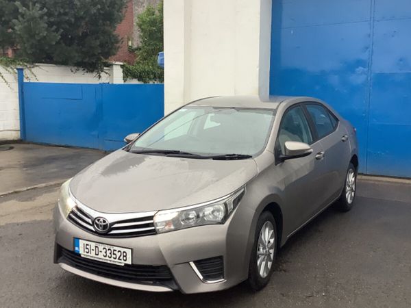 Toyota Corolla Saloon, Diesel, 2015, Bronze