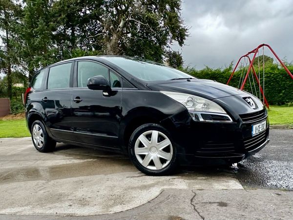 Peugeot 5008 MPV, Diesel, 2011, Black
