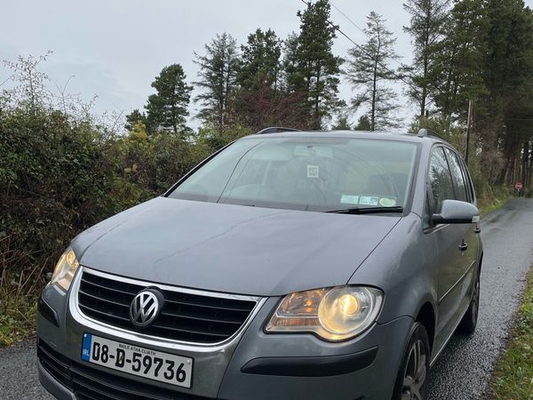 Volkswagen Touran MPV, Diesel, 2008, Grey