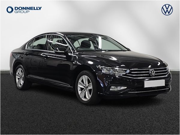 Volkswagen Passat Saloon, Diesel, 2021, Black