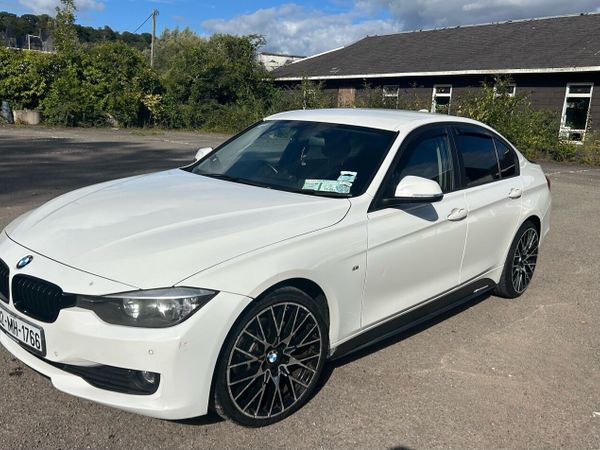 BMW 3-Series Saloon, Diesel, 2013, White