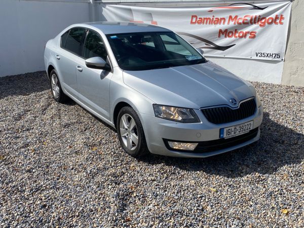 Skoda Octavia Saloon, Diesel, 2016, Silver