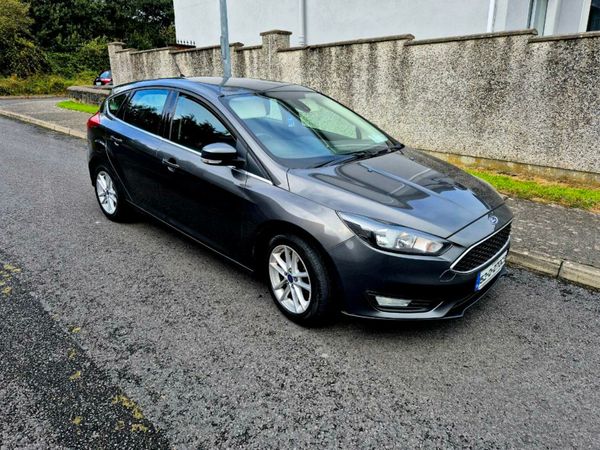 Ford Focus Hatchback, Diesel, 2015, Grey