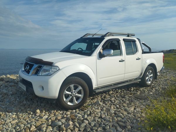 Nissan Navara Pick Up, Diesel, 2015, White