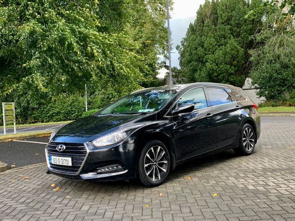 Hyundai i40 Estate/Jeep, Diesel, 2015, Black