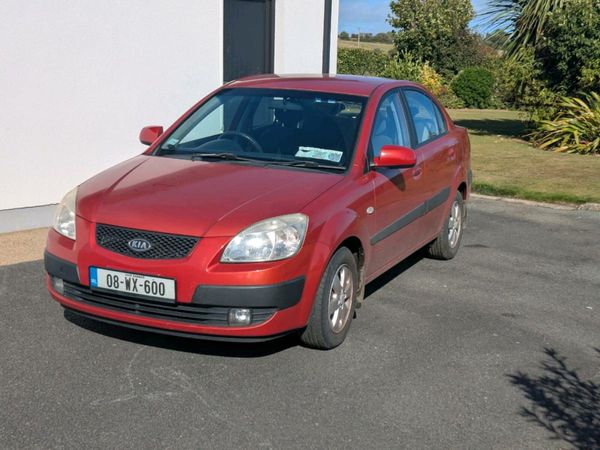 Kia Rio Saloon, Petrol, 2008, Red