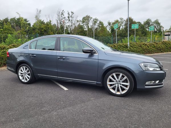 Volkswagen Passat Saloon, Diesel, 2014, Grey