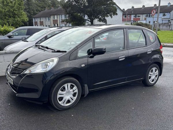 Honda Jazz Hatchback, Petrol, 2011, Black