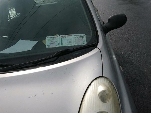 Nissan Micra Hatchback, Petrol, 2005, Silver