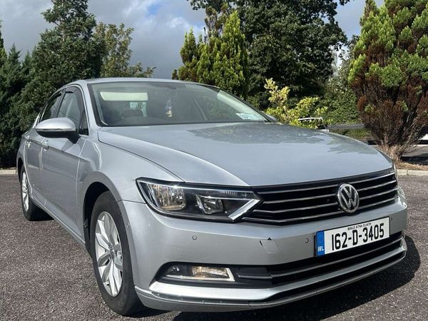 Volkswagen Passat Saloon, Diesel, 2016, Silver