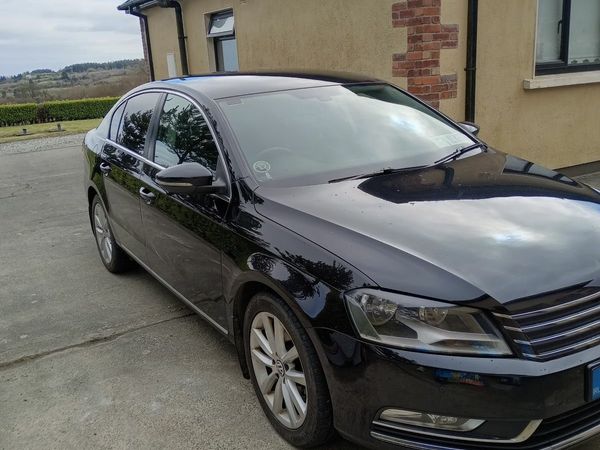 Volkswagen Passat Saloon, Diesel, 2014, Black